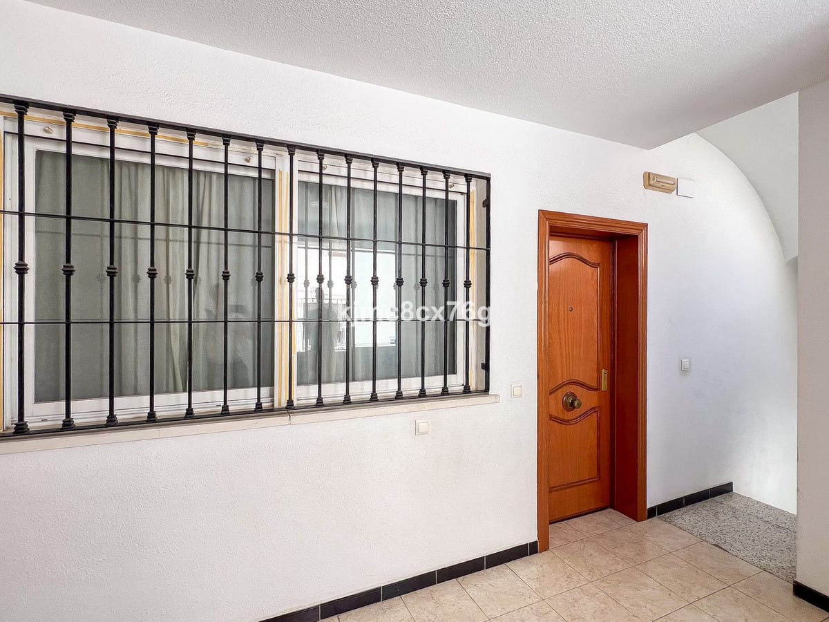 Een slaapkamer appartement nabij Málaga historisch centrum - foto 16