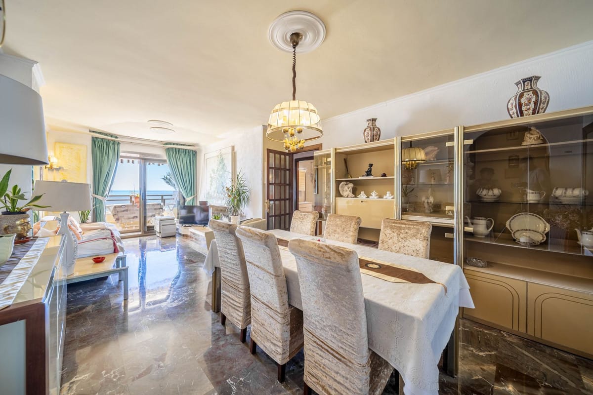 3-slaapkamer appartement aan de eerste lijn in Fuengirola in Fuengirola - foto 5