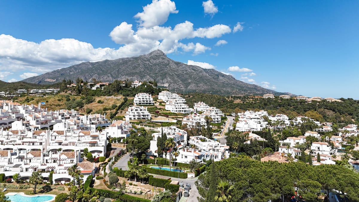 Drie-slaapkamerwoning in Nueva Andalucía in Nueva Andalucía - foto 7