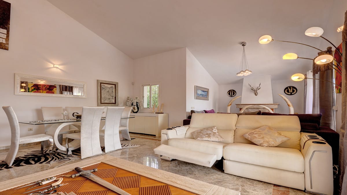 5 bedroom House in Casares in Casares - foto 3