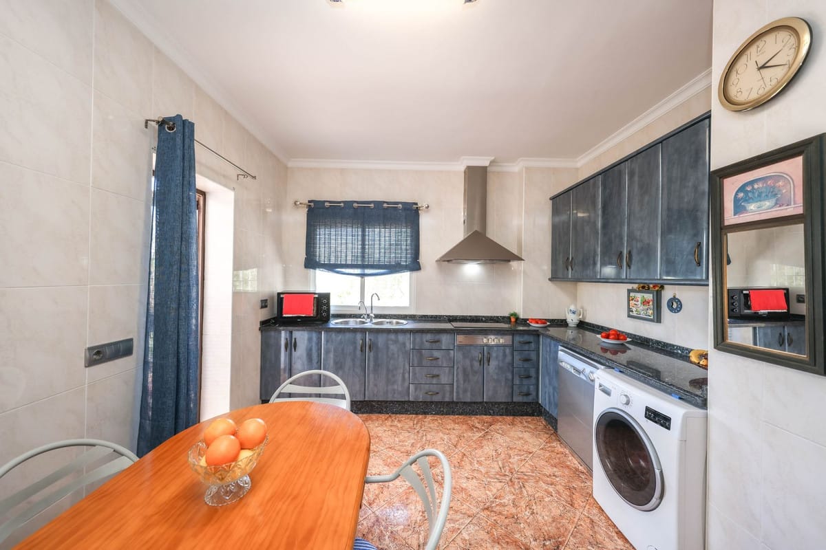 Vrijstaande villa met 3 slaapkamers in Monda in Monda - foto 4