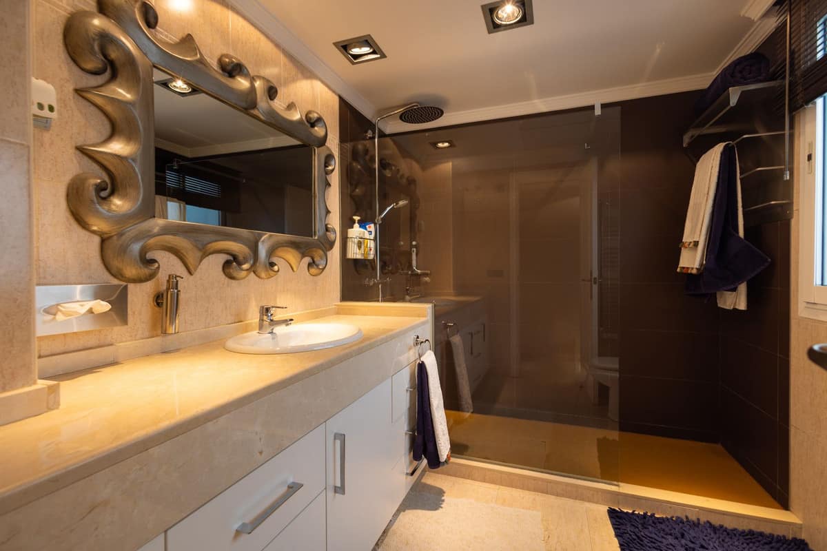 4-slaapkamer penthouse met zeezicht in Marbella in Marbella - foto 16