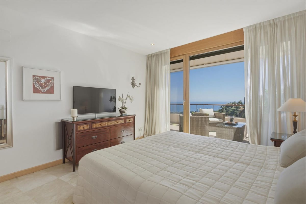 3 bedroom Apartment in Altos De Los Monteros in Altos de los Monteros - foto 16