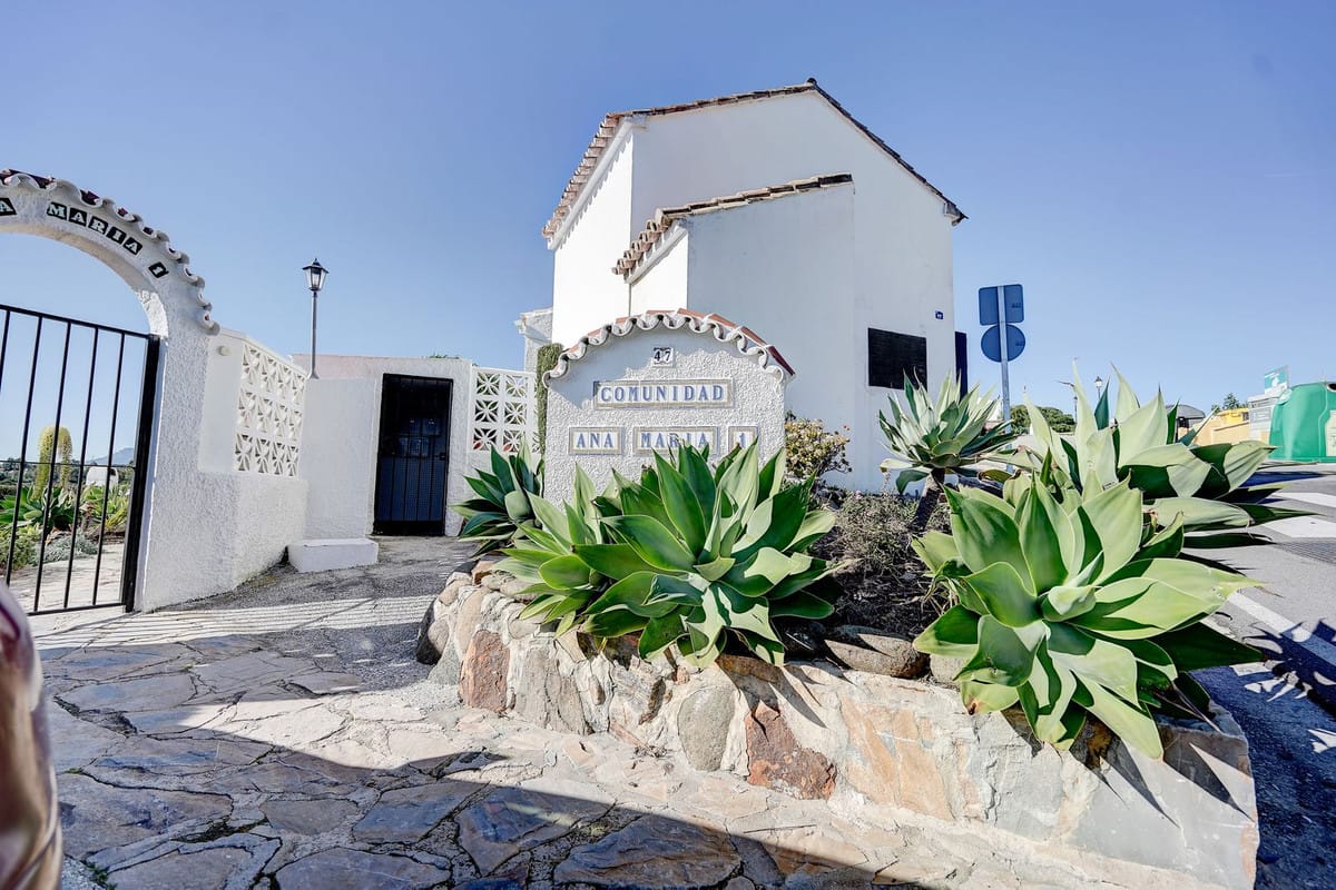 Volledig gerenoveerde bungalow met 2 slaapkamers in Calahonda in Calahonda - foto 20