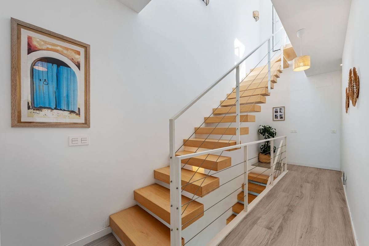 3-slaapkamer townhouse met privé solarium en zeezicht in Cancelada, Estepona in Cancelada - foto 7