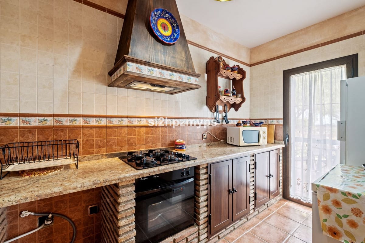2-slaapkamer villa met zeezicht in Benamocarra in Benamocarra - foto 11