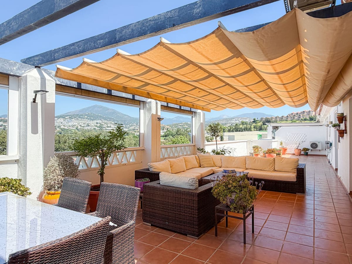 Drie-slaapkamerpenthouse in La Campana, Nueva Andalucía in La Campana - foto 14