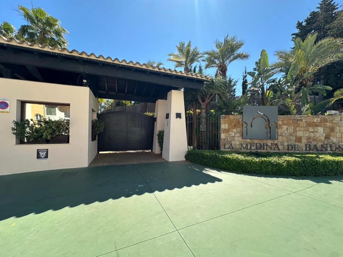 Luxueus duplex-penthouse in Medina de Banús, Nueva Andalucía in Nueva Andalucía - foto 2