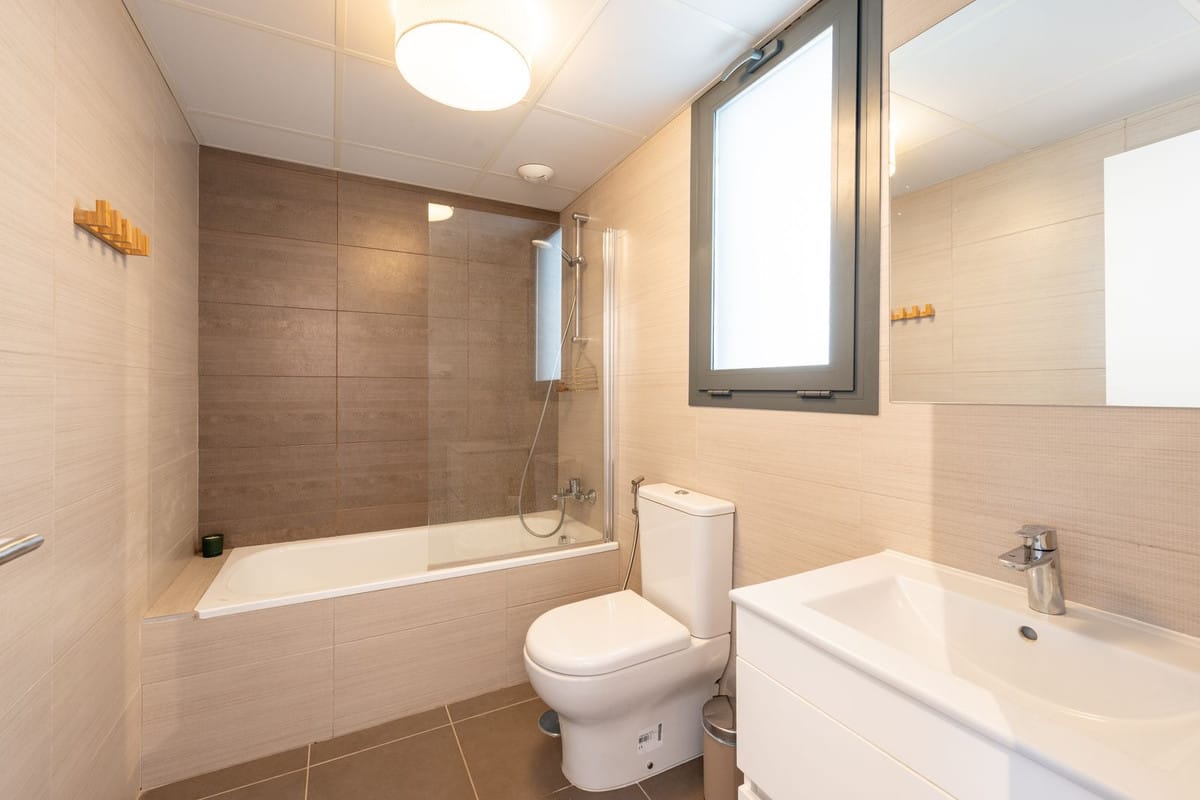 2 bedroom Apartment in La Cala De Mijas in La Cala de Mijas - foto 18