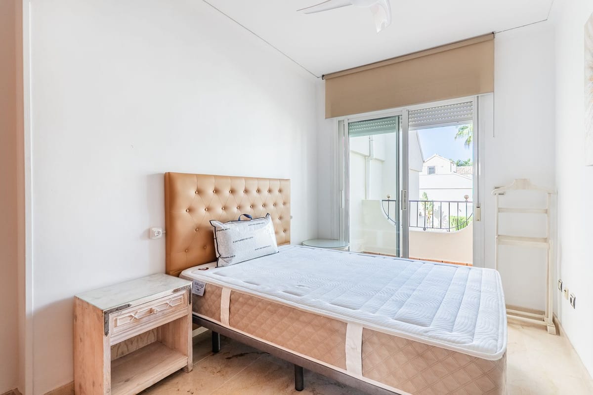 Drie-slaapkamerwoning aan het strand in El Rosario in El Rosario - foto 18