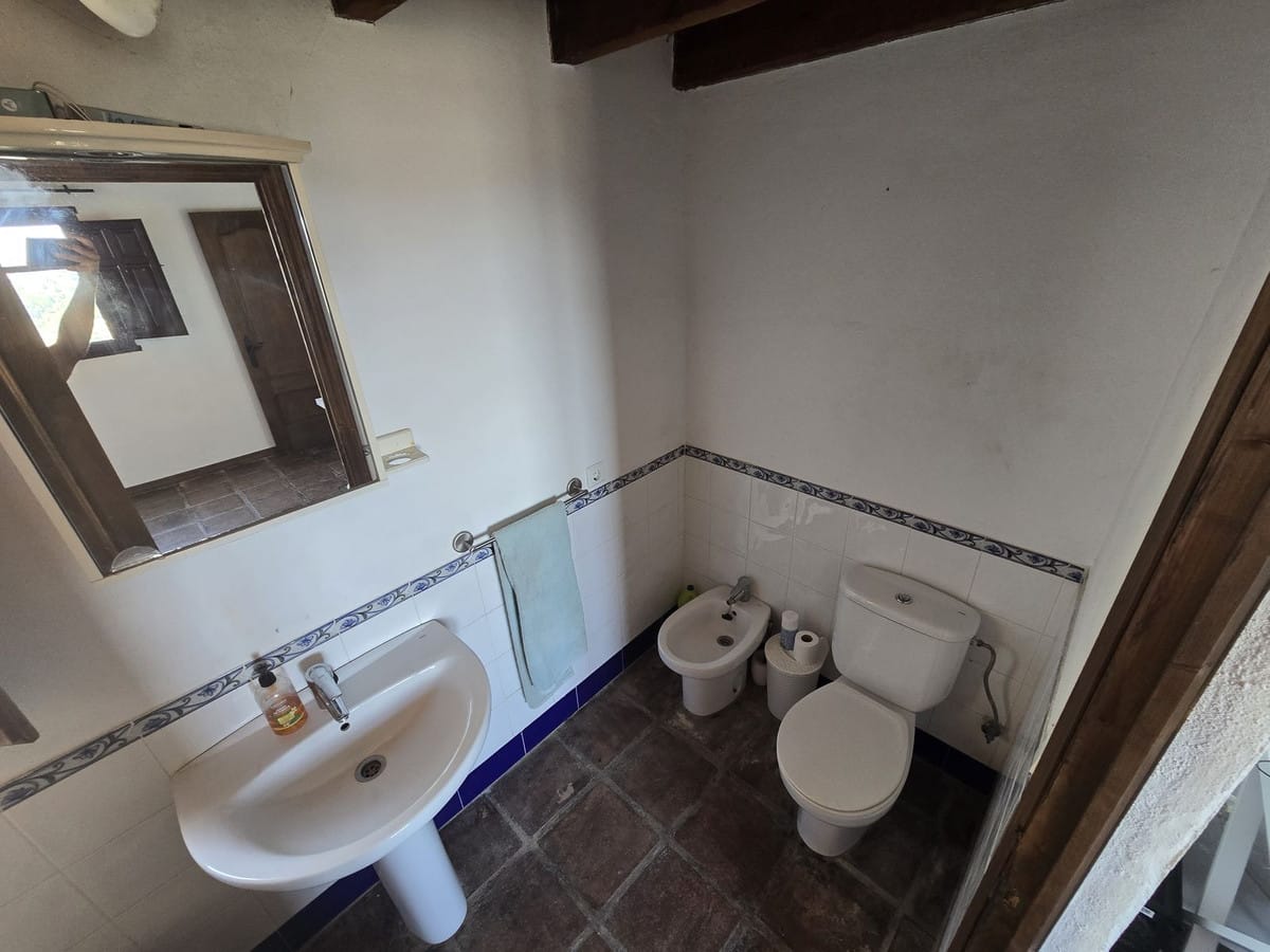 3-slaapkamer villa nabij Monda in Monda - foto 13