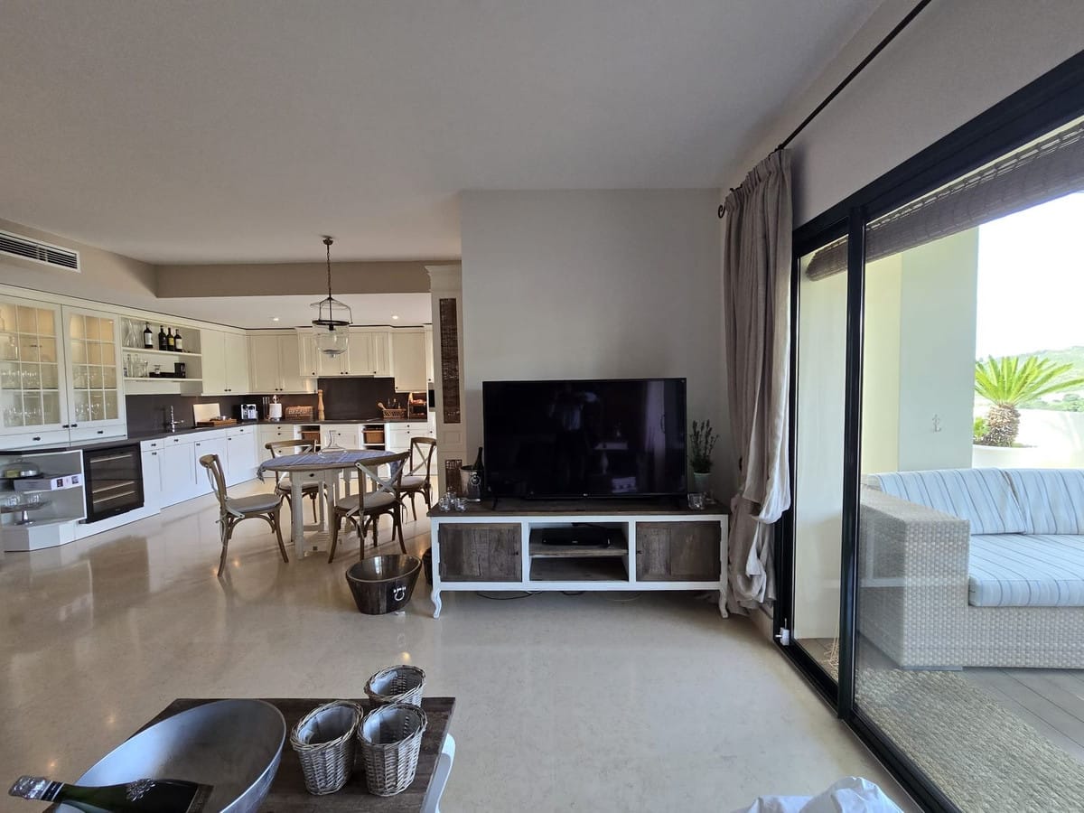 Appartement met 2 slaapkamers in Benahavís in Benahavís - foto 17