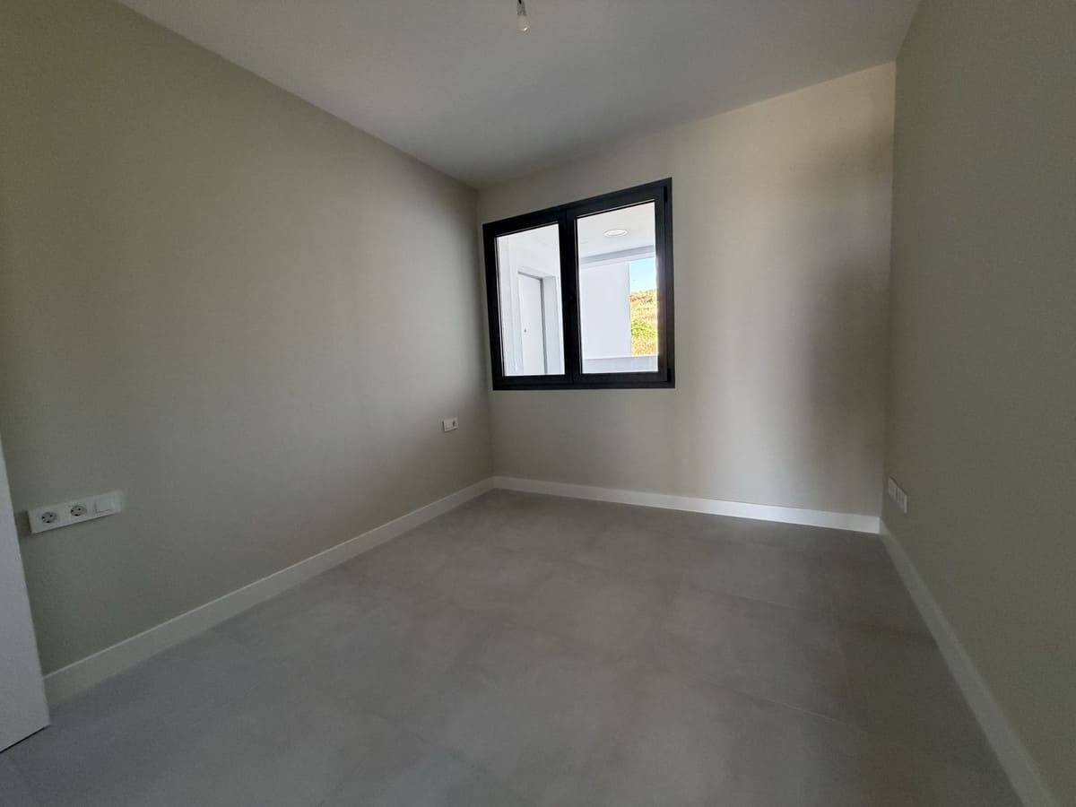 2 bedroom Apartment in La Duquesa in La Duquesa - foto 12
