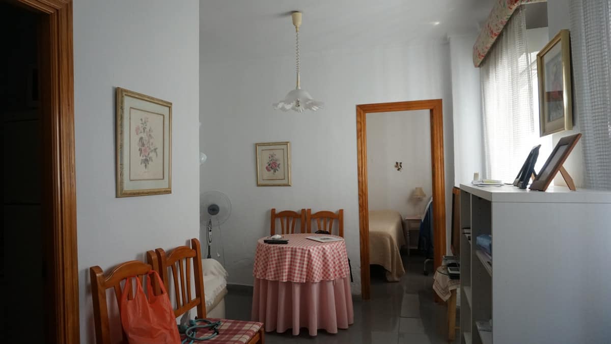 4-slaapkamer villa in Torre del Mar, centrum, 200 m van het strand in Torre del Mar - foto 2