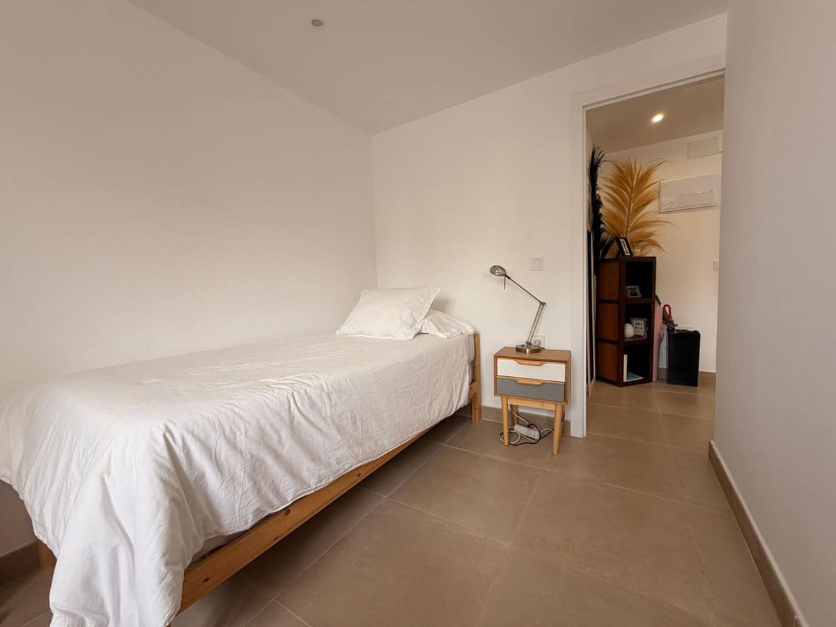 2 bedroom Apartment in Torremolinos in Torremolinos - foto 15