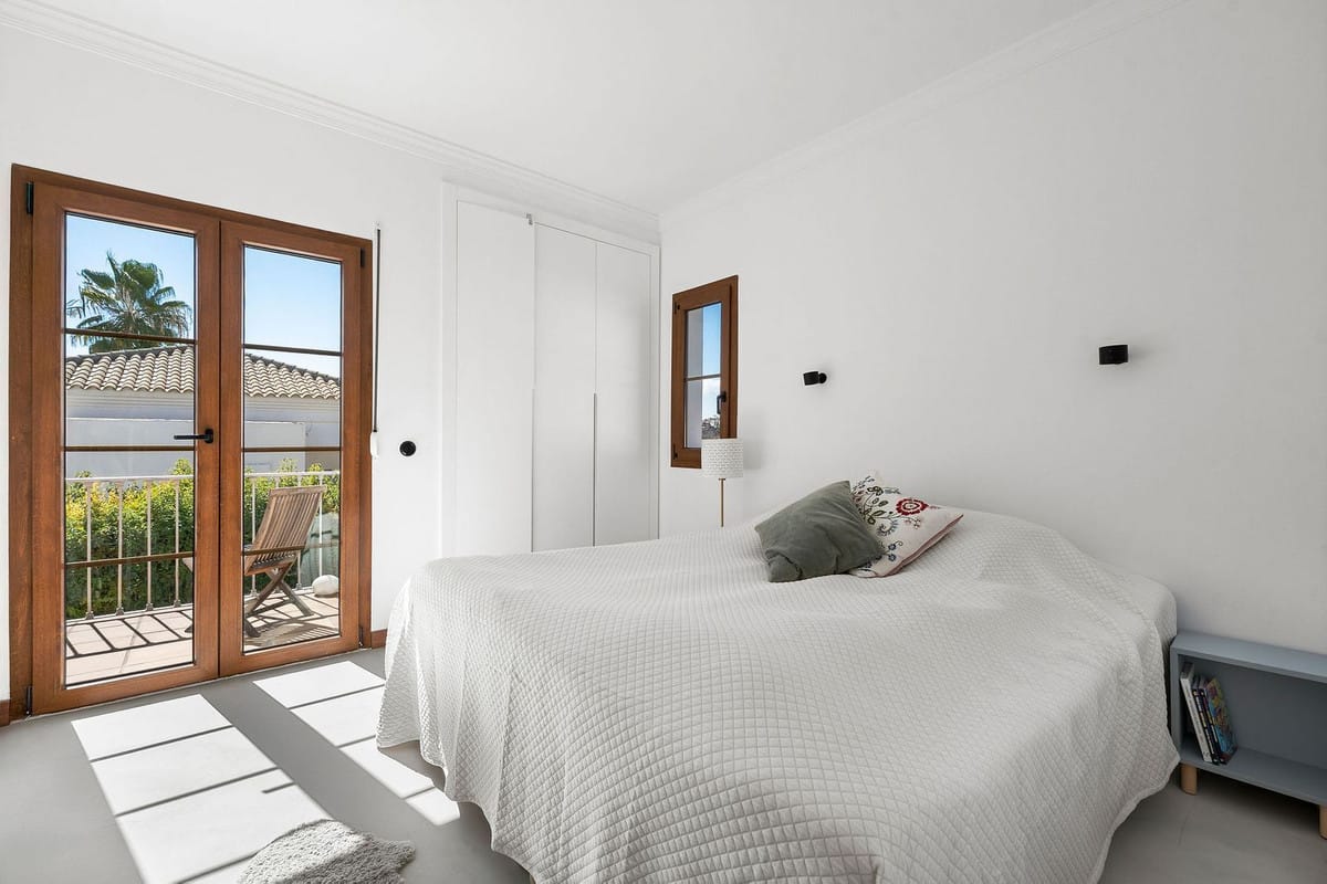4-slaapkamer villa in Selwo, Estepona in Selwo - foto 11