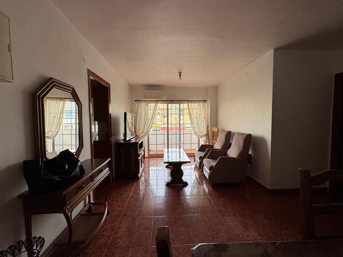 3-slaapkamer appartement in San Luis de Sabinillas in San Luis de Sabinillas - foto 3