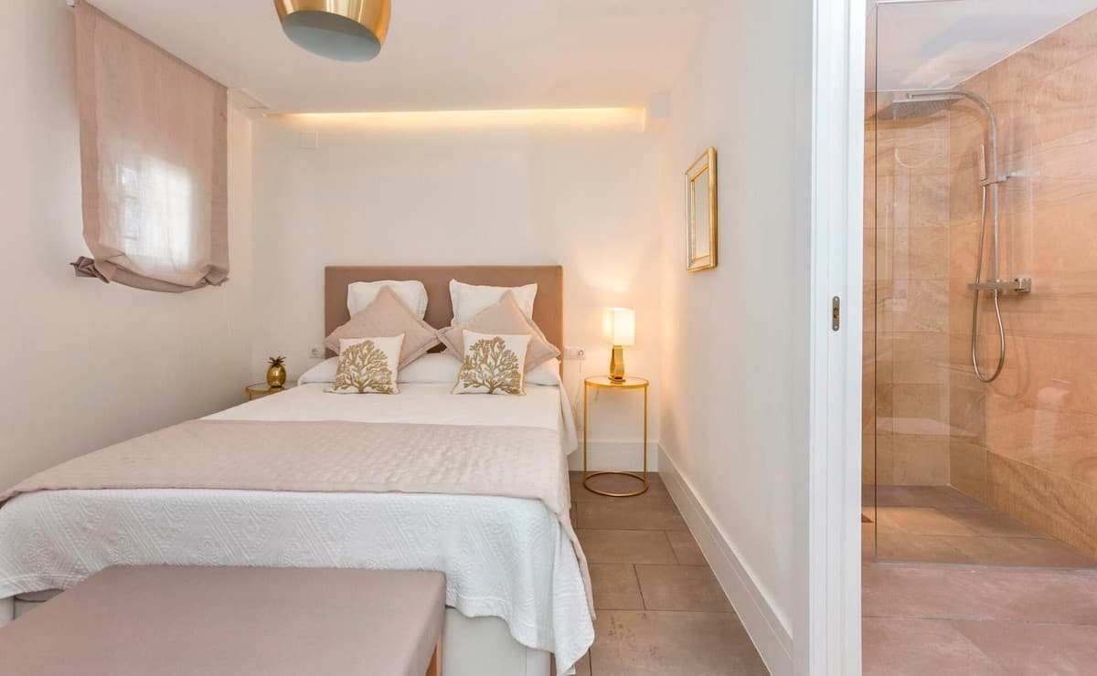 2 bedroom Apartment in The Golden Mile in The Golden Mile - foto 9