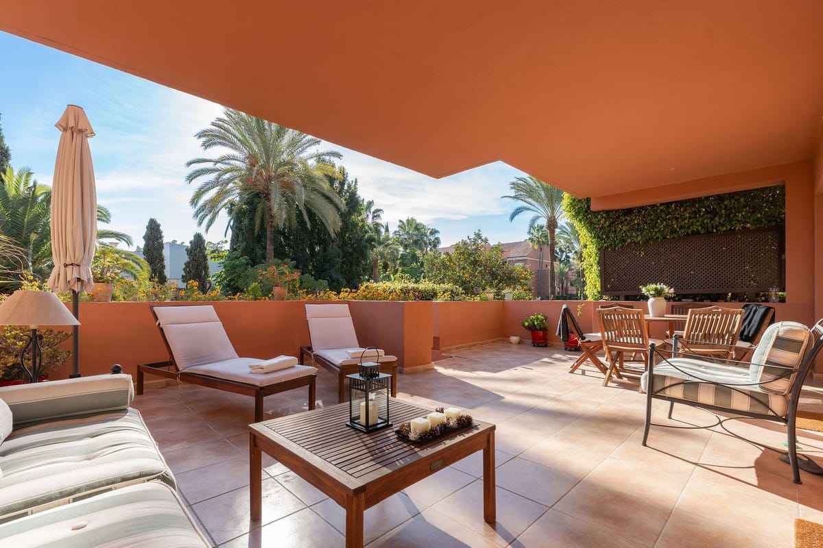 Appartement met twee slaapkamers in Marbella in Marbella - foto 3