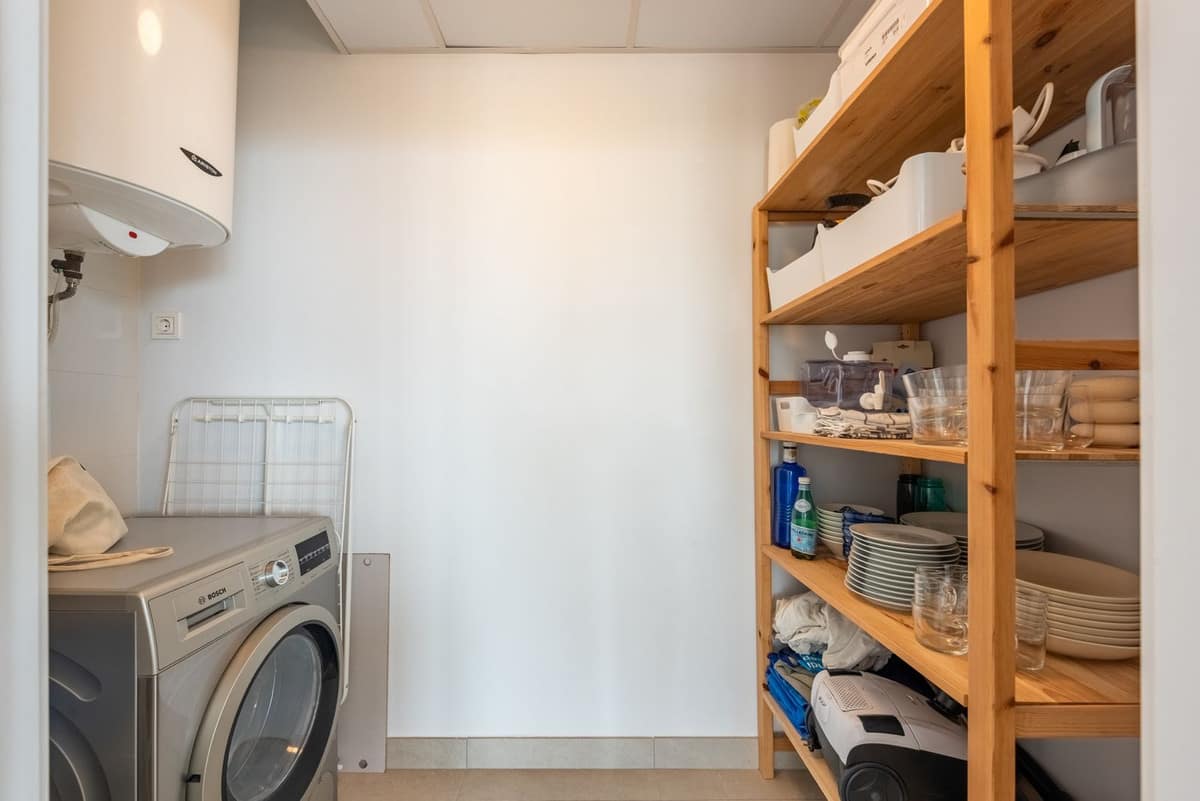 Vier-slaapkamerappartement met panoramisch zeezicht in Estepona in Estepona - foto 12