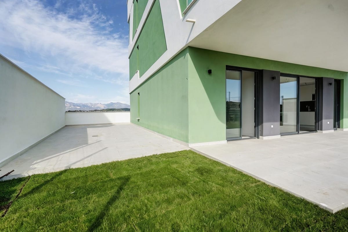 Luxe nieuwbouw 3-slaapkamer begane grond appartement in La Cala de Mijas in Mijas Costa - foto 19