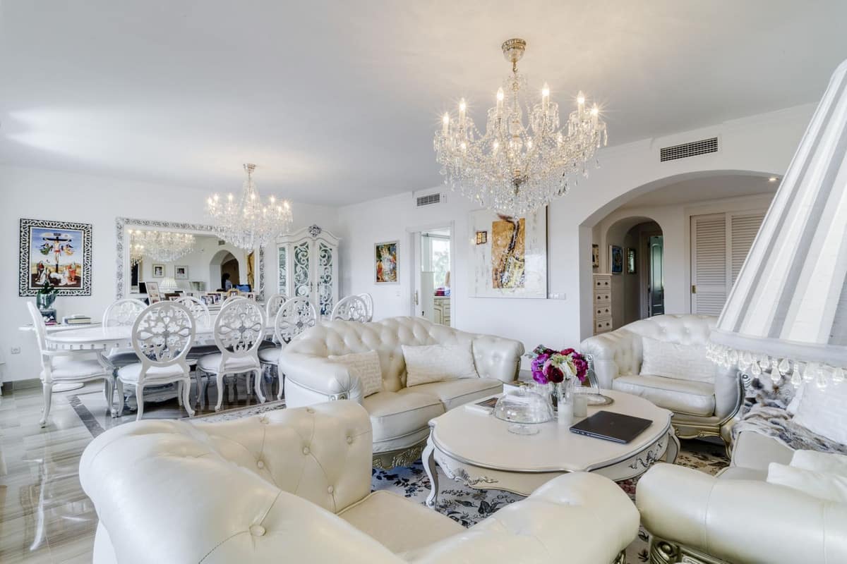 Luxueus duplex penthouse met 3 slaapkamers in Bahía de Marbella in Bahía de Marbella - foto 19