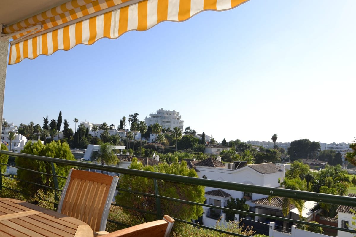 Exclusieve duplex penthouse met 4 slaapkamers aan de golflijn – Guadalmina Alta in Guadalmina Alta - foto 16