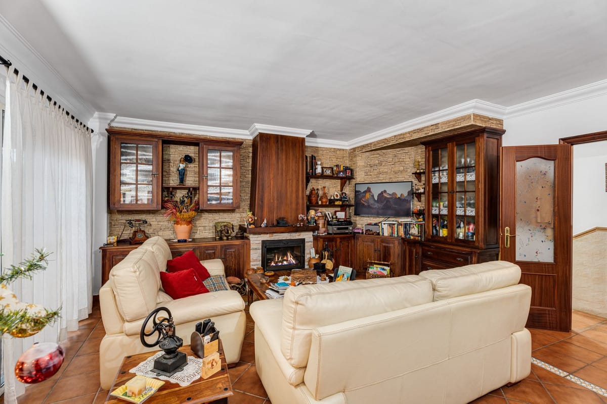 7-slaapkamer villa in Estepona, Málaga – 236 m² gebouwd in Estepona - foto 11