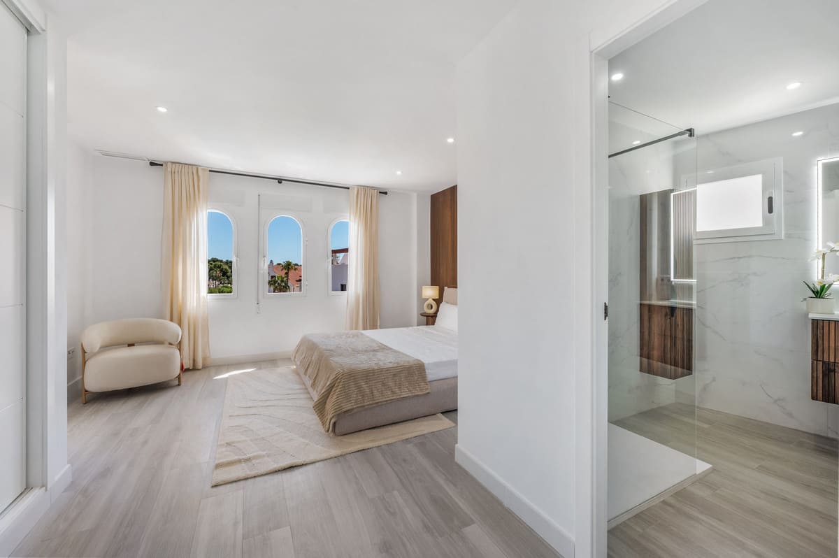 Drie-slaapkamerappartement in Nueva Andalucía in Nueva Andalucía - foto 13