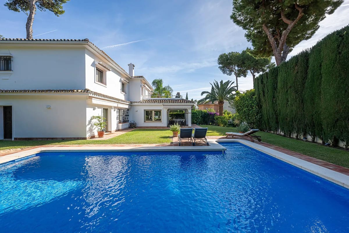Villa met 5 slaapkamers in Los Monteros in Los Monteros - foto 8