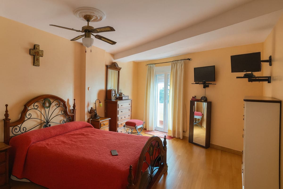 4-slaapkamerwoning in Rincón de la Victoria in Rincón de la Victoria - foto 9