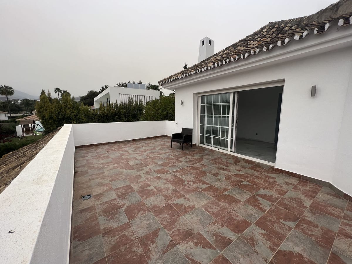 5-slaapkamerhuis in Nueva Andalucía in Nueva Andalucía - foto 5