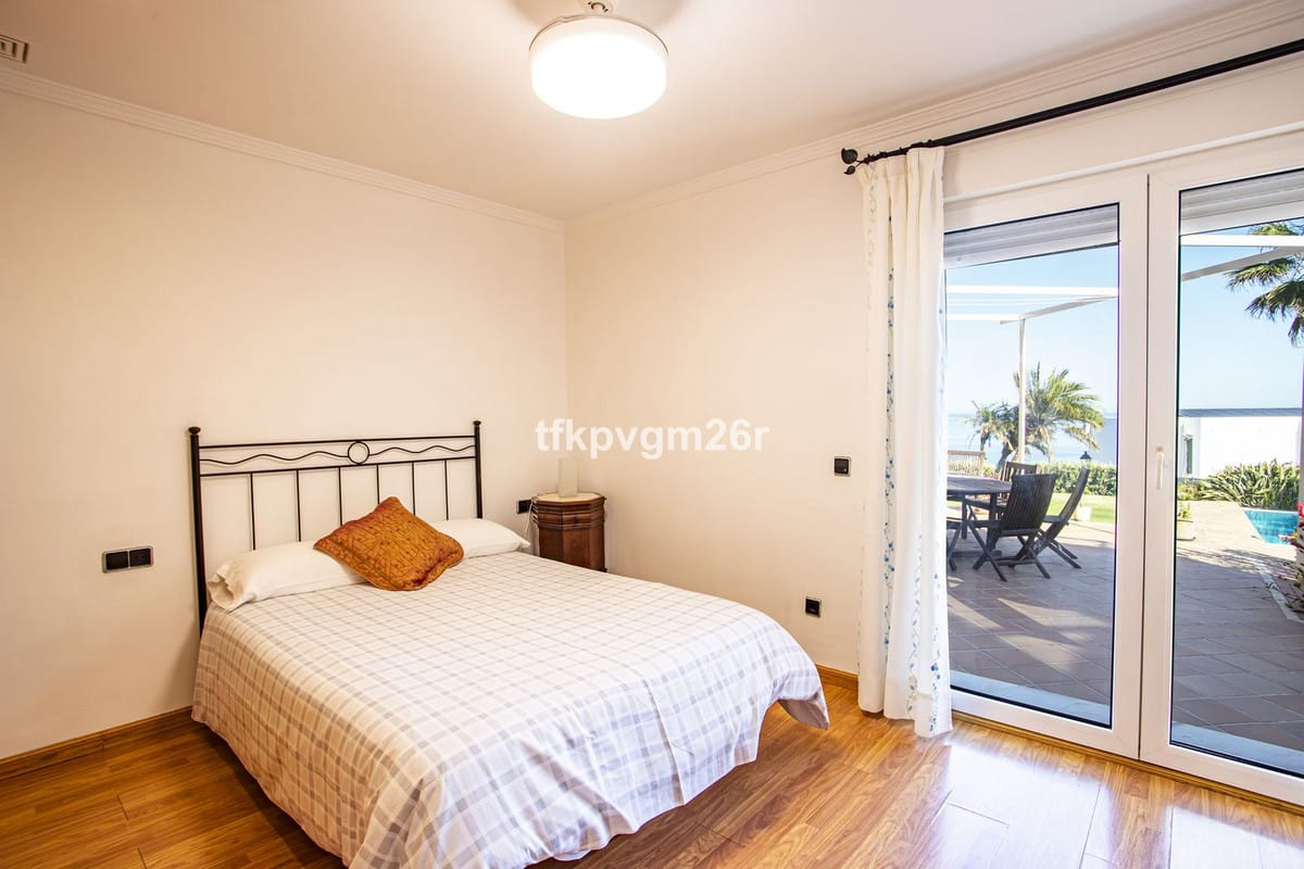 Villa met 6 slaapkamers in La Alcaidesa in La Alcaidesa - foto 13