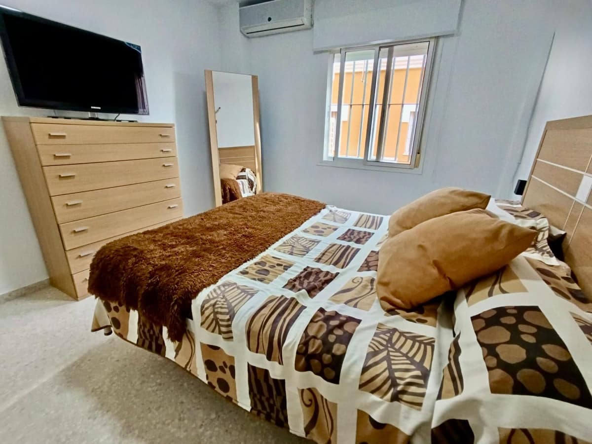 4-slaapkamerwoning in Alhaurín de la Torre in Alhaurín de la Torre - foto 18