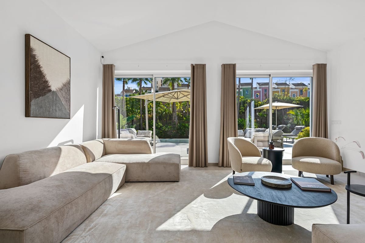 Villa met 4 slaapkamers in Casares Playa in Casares Playa - foto 4