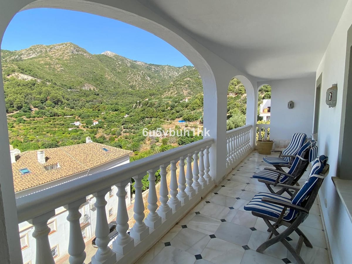 Vrijstaande woning met 5 slaapkamers in Ojén in Ojén - foto 2