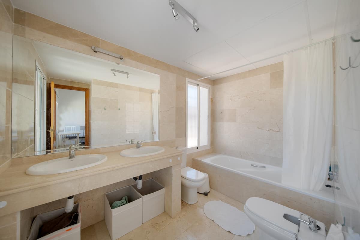 3 bedroom Apartment in Nueva Andalucía in Nueva Andalucía - foto 20