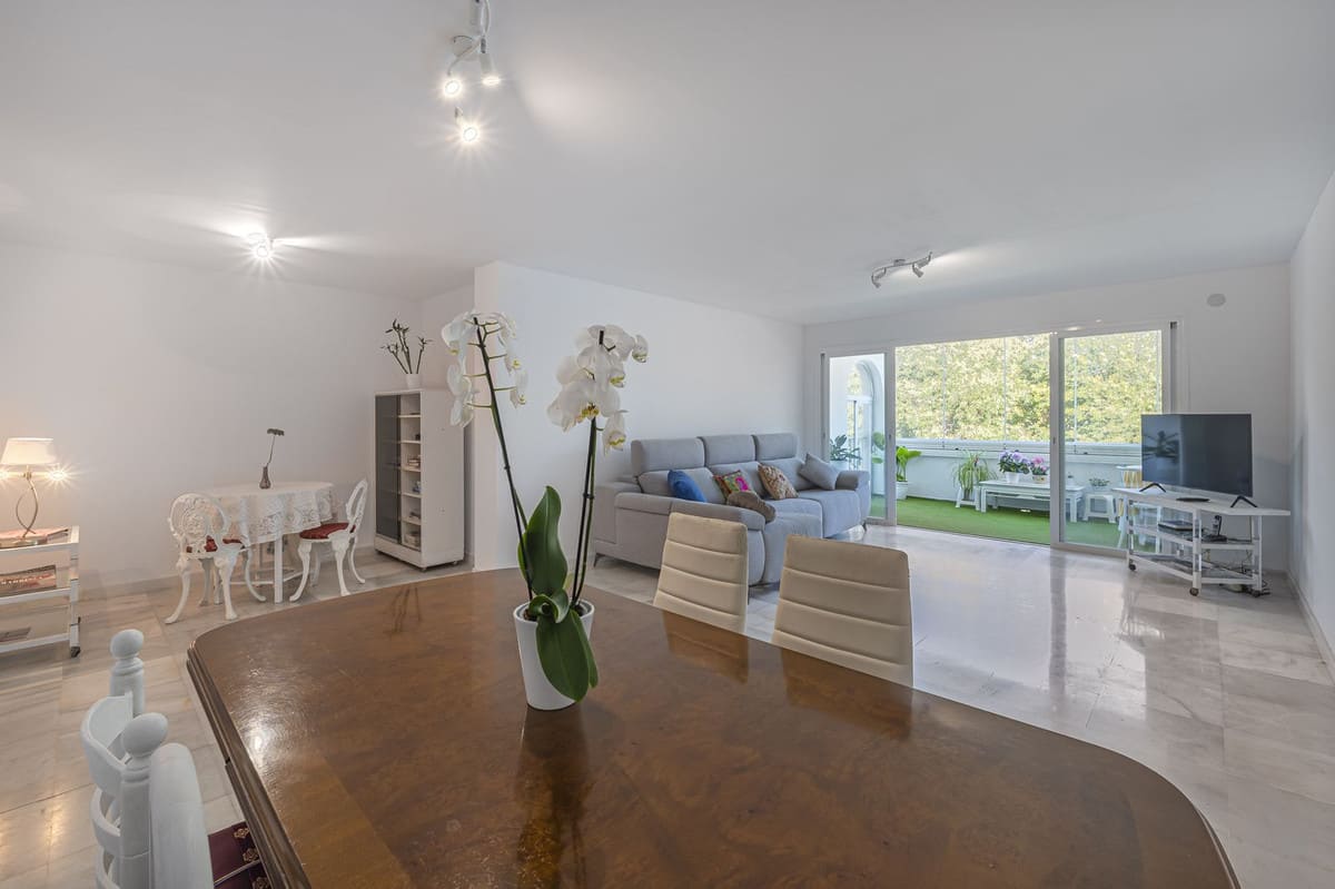 4 bedroom Apartment in Nueva Andalucía in Nueva Andalucía - foto 5