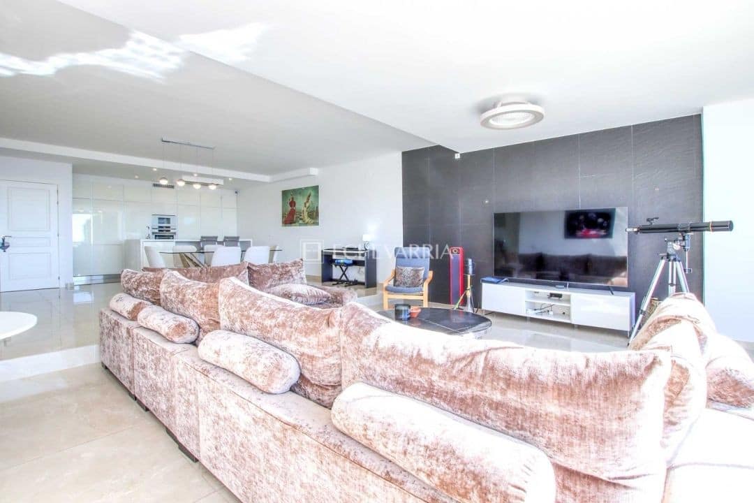 4-slaapkamerwoning in Marbella in Marbella - foto 7