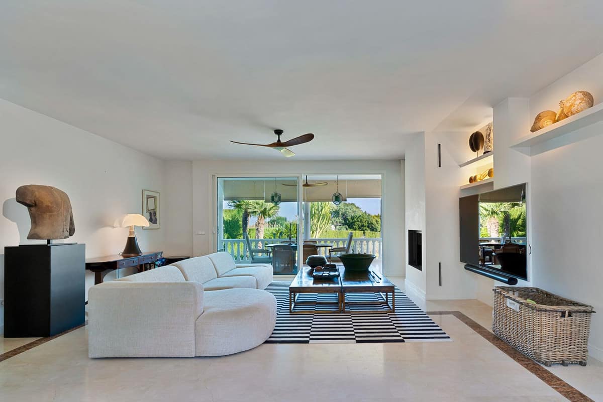 3-slaapkamer villa in El Paraiso Alto in El Paraiso - foto 10