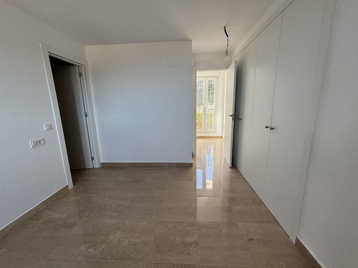 Penthouse met drie slaapkamers in La Duquesa in La Duquesa - foto 2