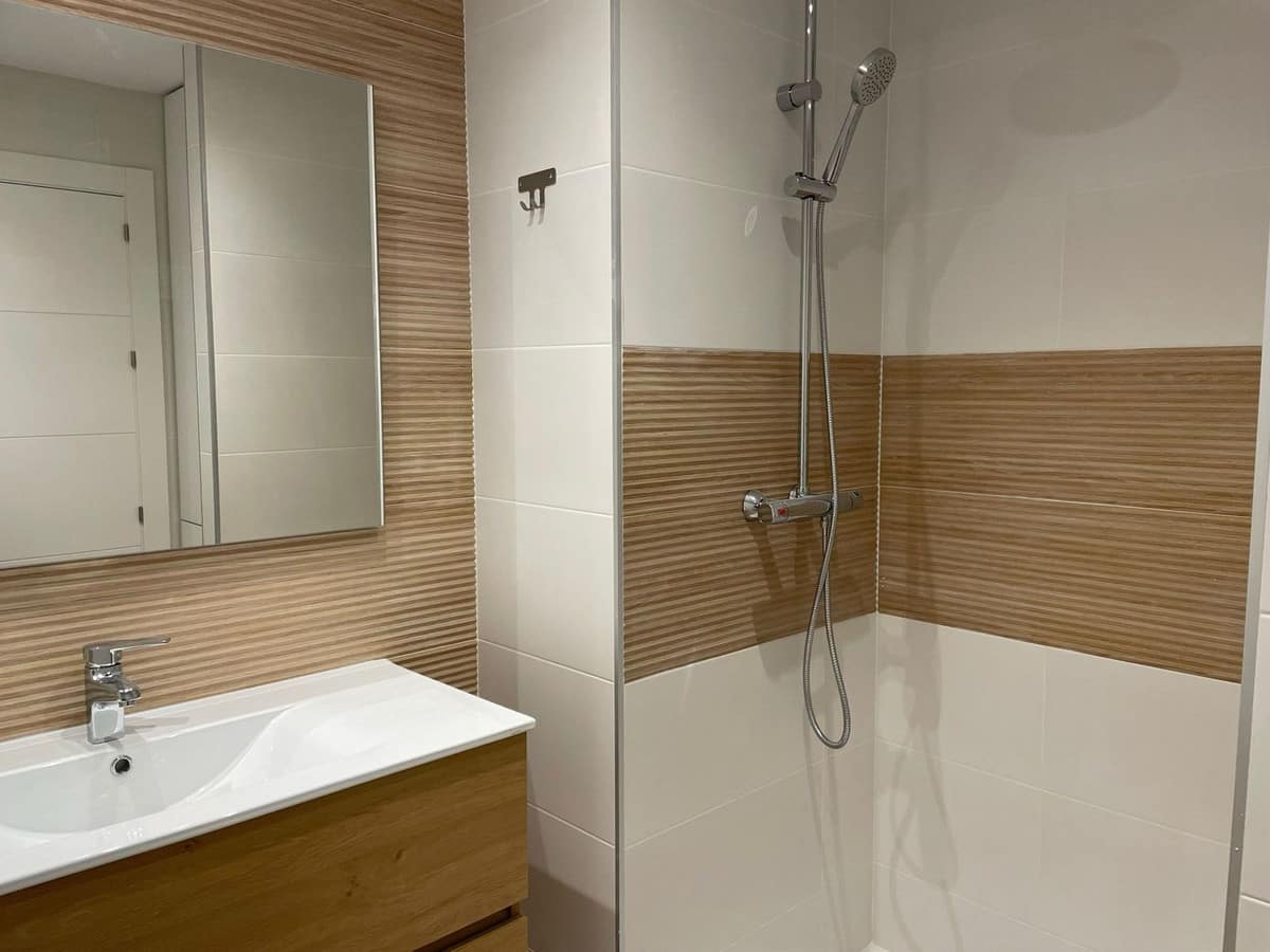 Studio met zeezicht in Torremolinos, volledig gerenoveerd in Torremolinos - foto 14