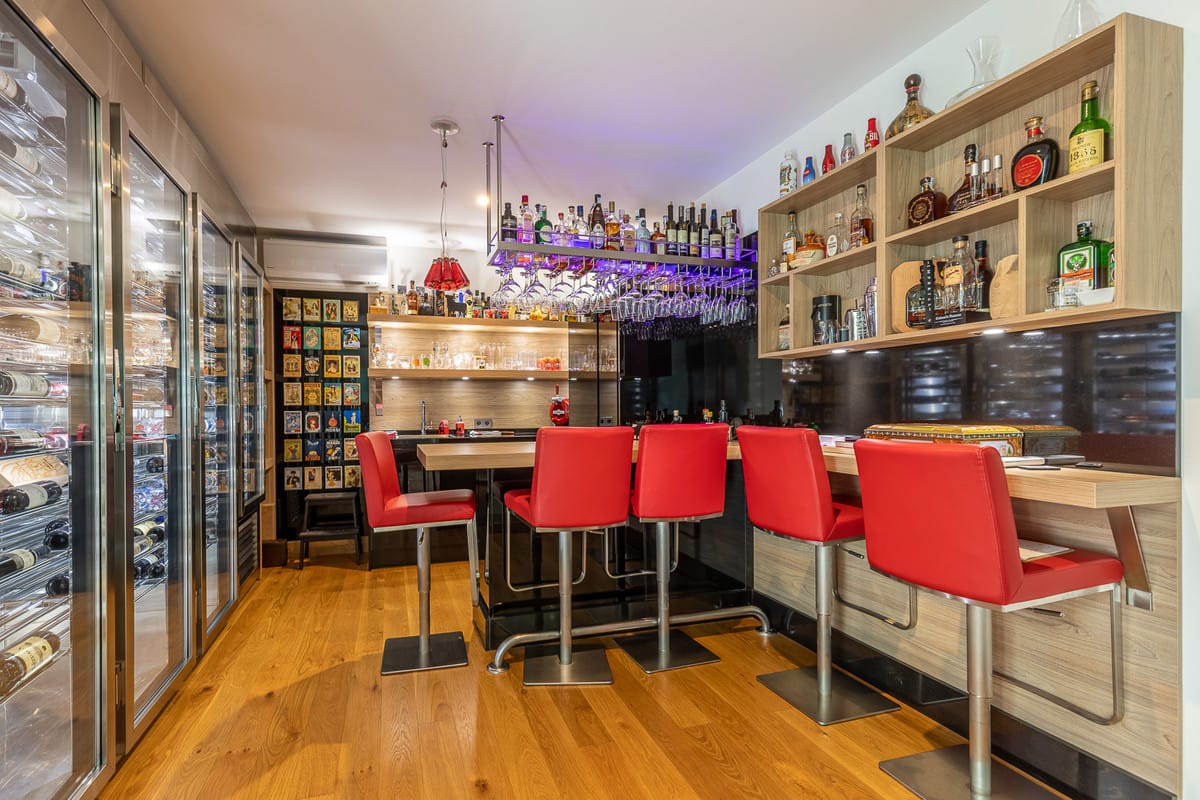 Villa met 8 slaapkamers in Málaga Este in Málaga Este - foto 8