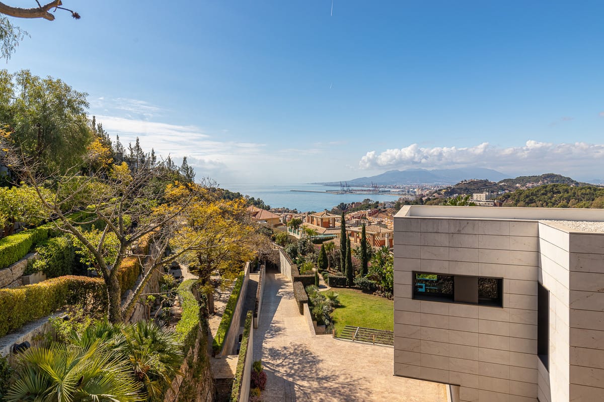 Villa met 8 slaapkamers in Málaga Este in Málaga Este - foto 2