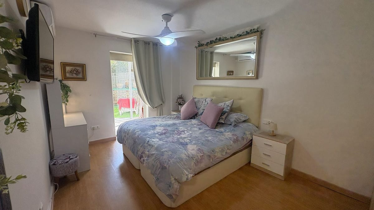 Drie-slaapkamer appartement in Estepona met zeezicht in Estepona - foto 14