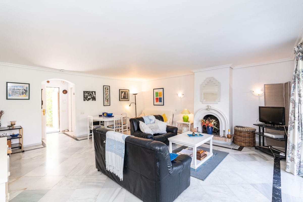 2-slaapkamer appartement in Atalaya – renovatieproject in Jardines de Nueva Atalaya in Atalaya - foto 3