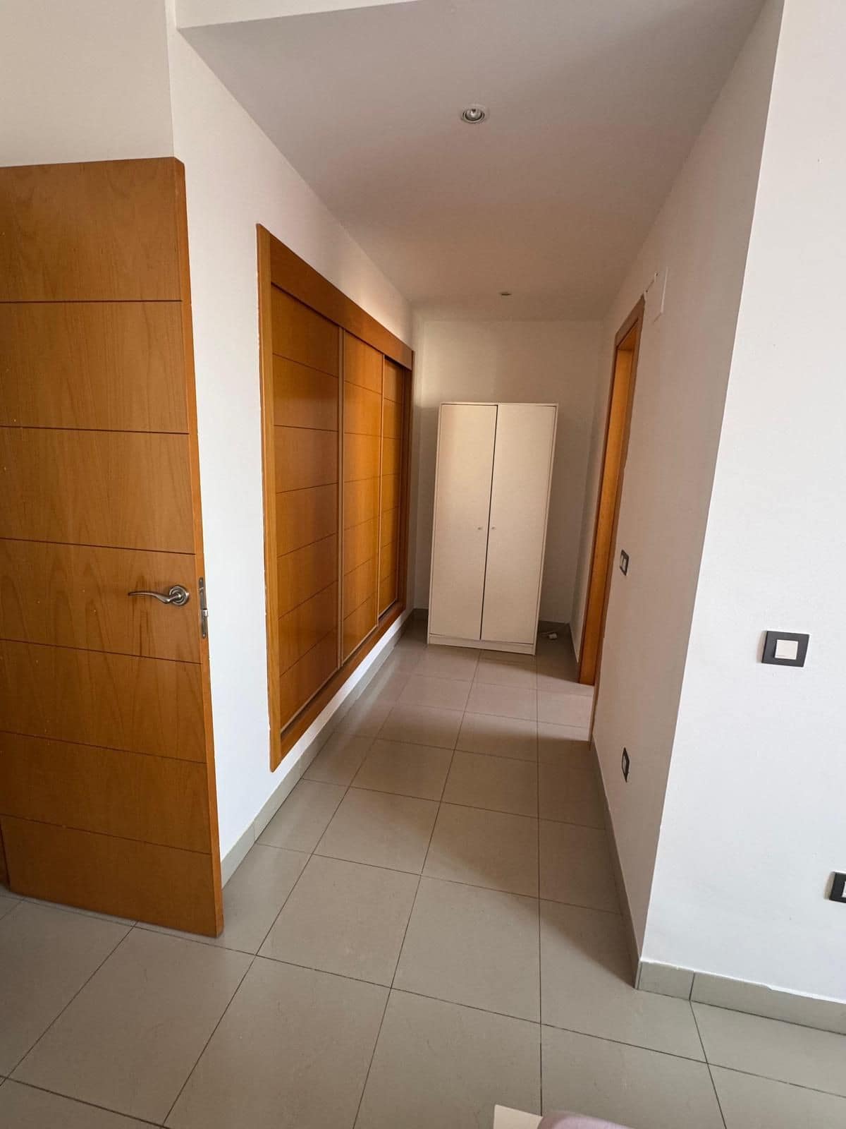 Drie-slaapkamer stadswoning in El Paraiso in El Paraiso - foto 15