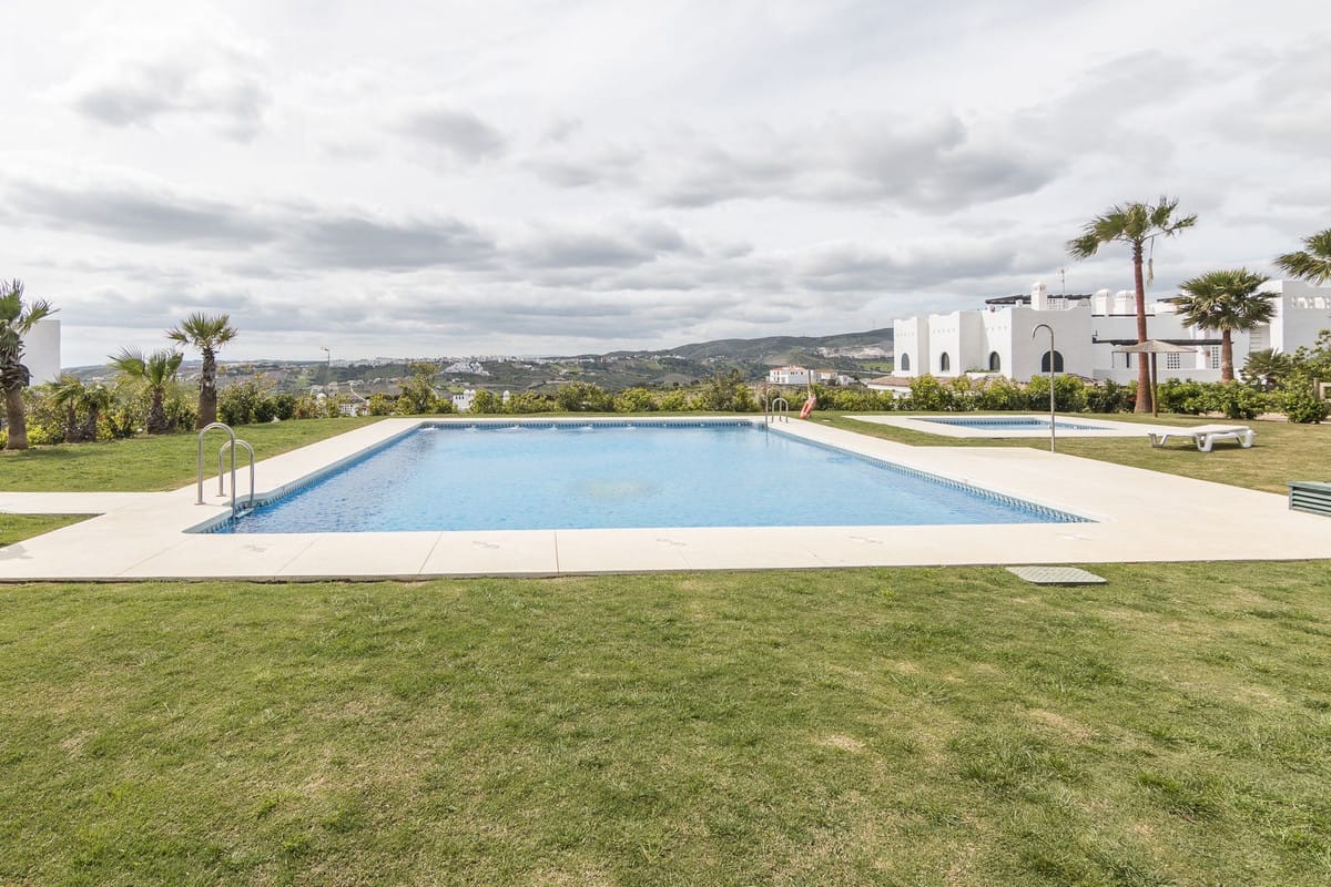 Penthouse met 3 slaapkamers in Casares in Casares - foto 2