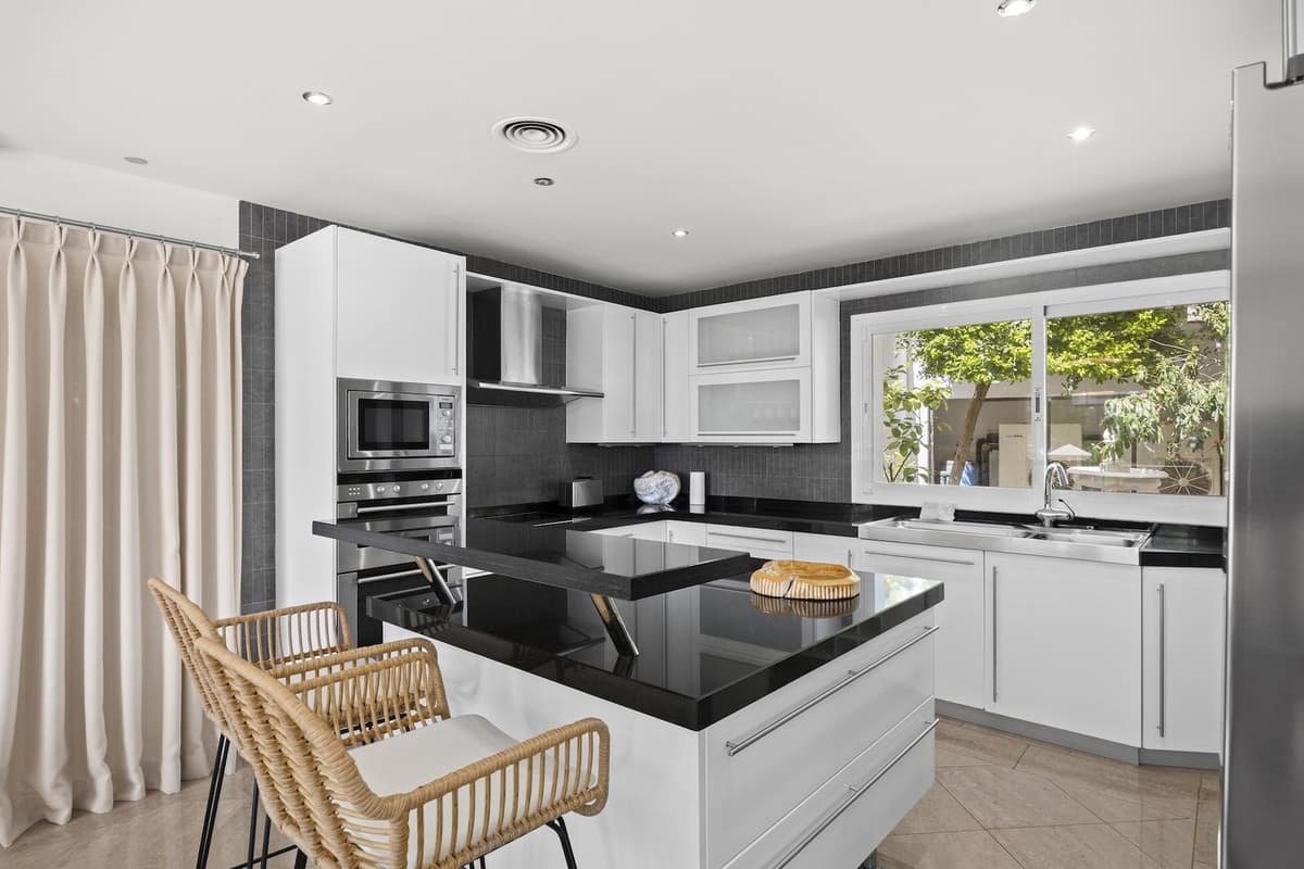 Villa met 8 slaapkamers in Benahavís in Benahavís - foto 6