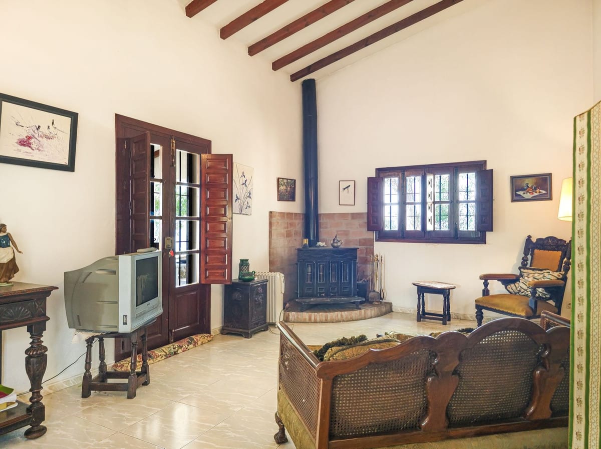 EXCLUSIEF – Renovatieproject met zwembad en spectaculaire 360° berguitzichten in Sedella (Málaga) in Sedella - foto 9